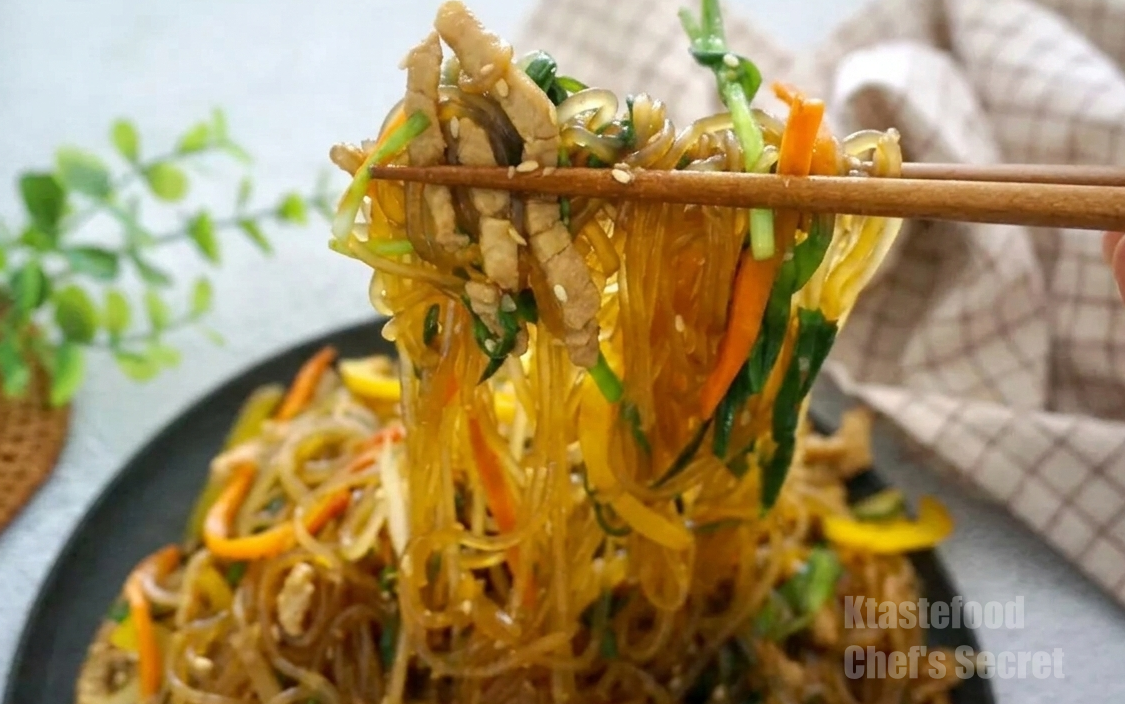 Traditional Korean Japchae