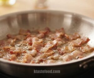 The-Best-Crispy-Bacon-Kimchi-Pancake-Kimchi-jeon-Recipe