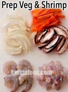 Creamy Shrimp Udon with Whipped Cream Dollop One-Pan Gourmet Fusion Udon Recipe1